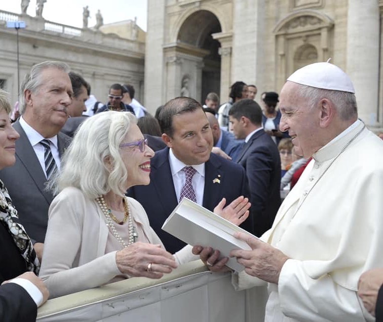 GIVE THE GIFT OF THE ZOHAR